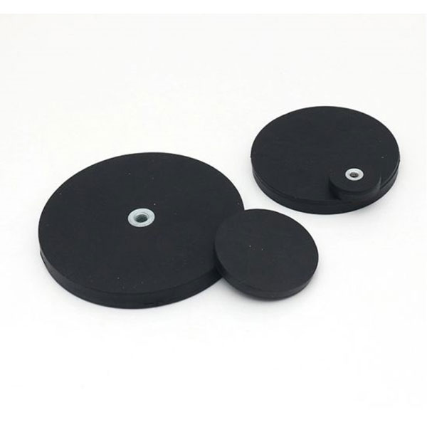 internal threaded rubber coated pot magnets