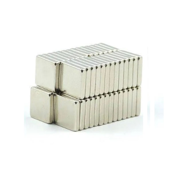 N45 Rare Earth Neodymium Square Block Magnets 10x10x2mm Nickel Plated