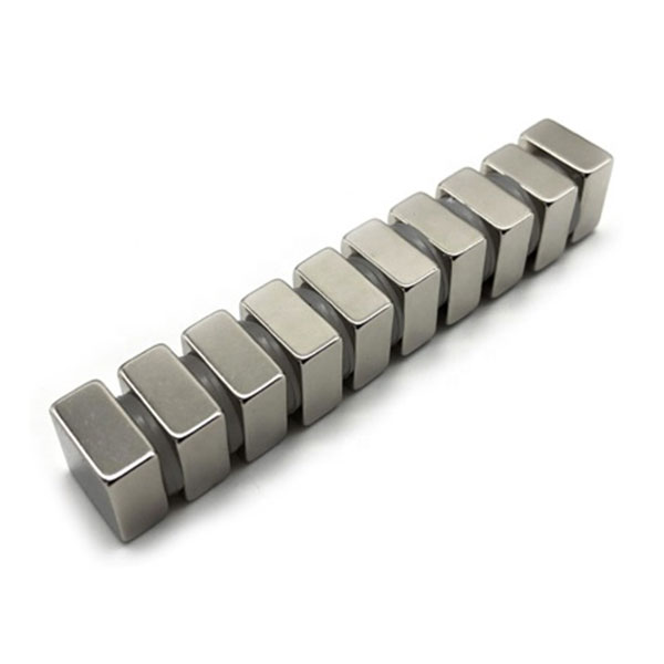 N52 Powerful Rare Earth Square Neodymium Block Magnets 10x10x5mm Nickel Plating