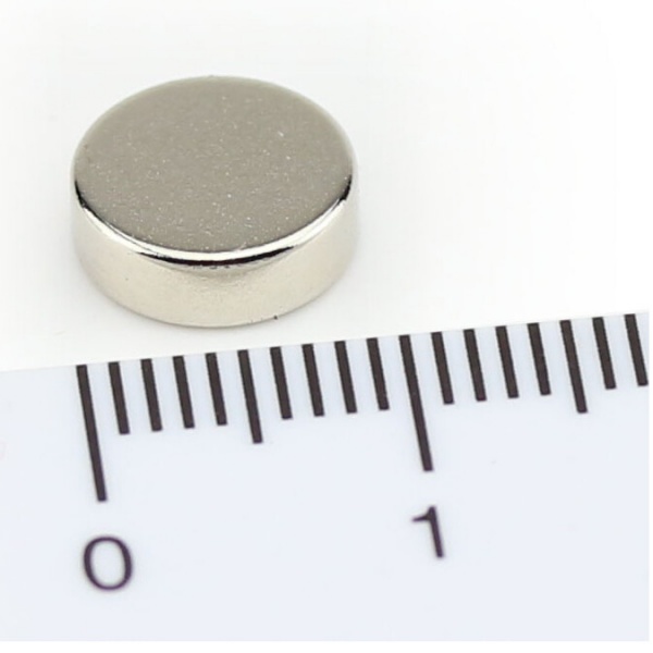 9x3mm neodymium disc magnets with NiCuNi coating